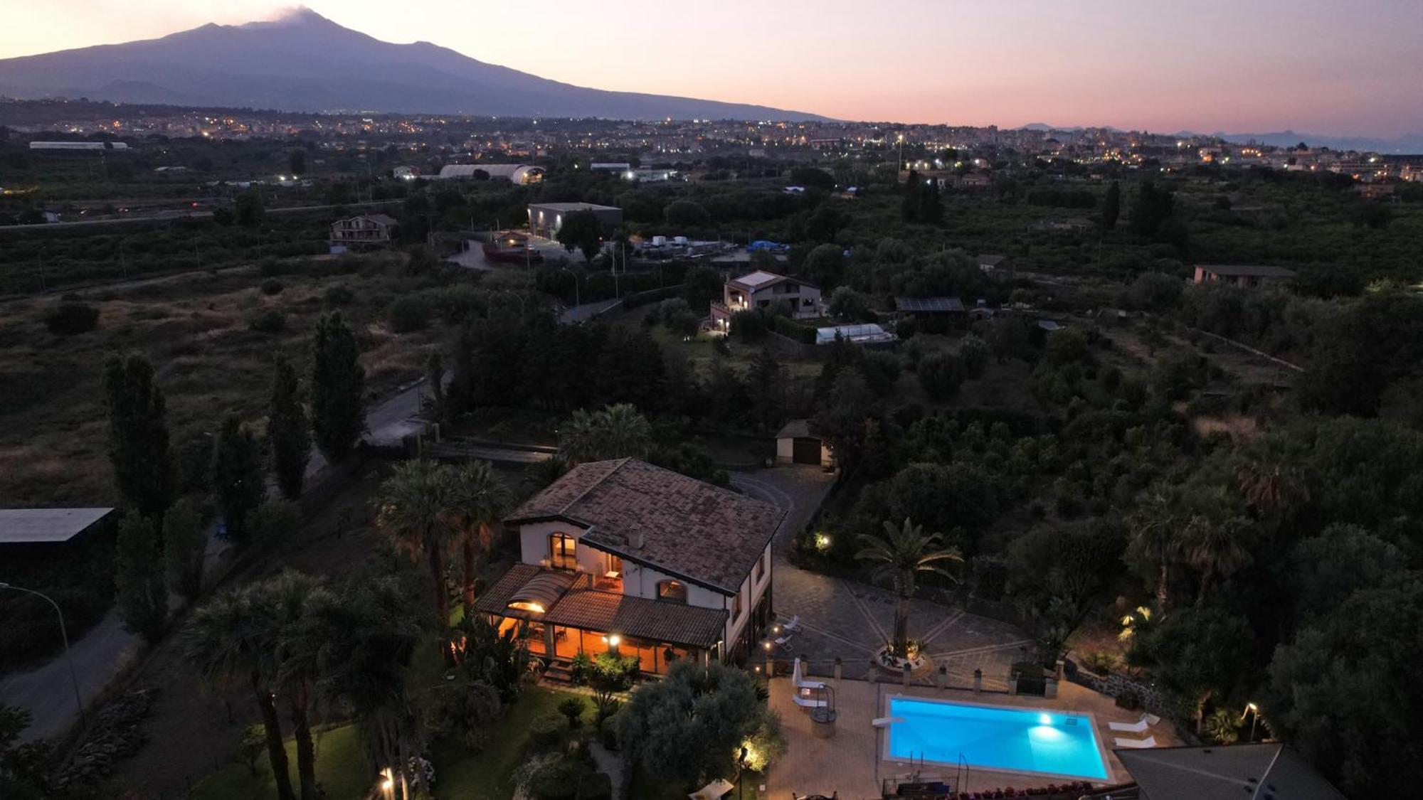 Villa Biddizza Acireale Extérieur photo